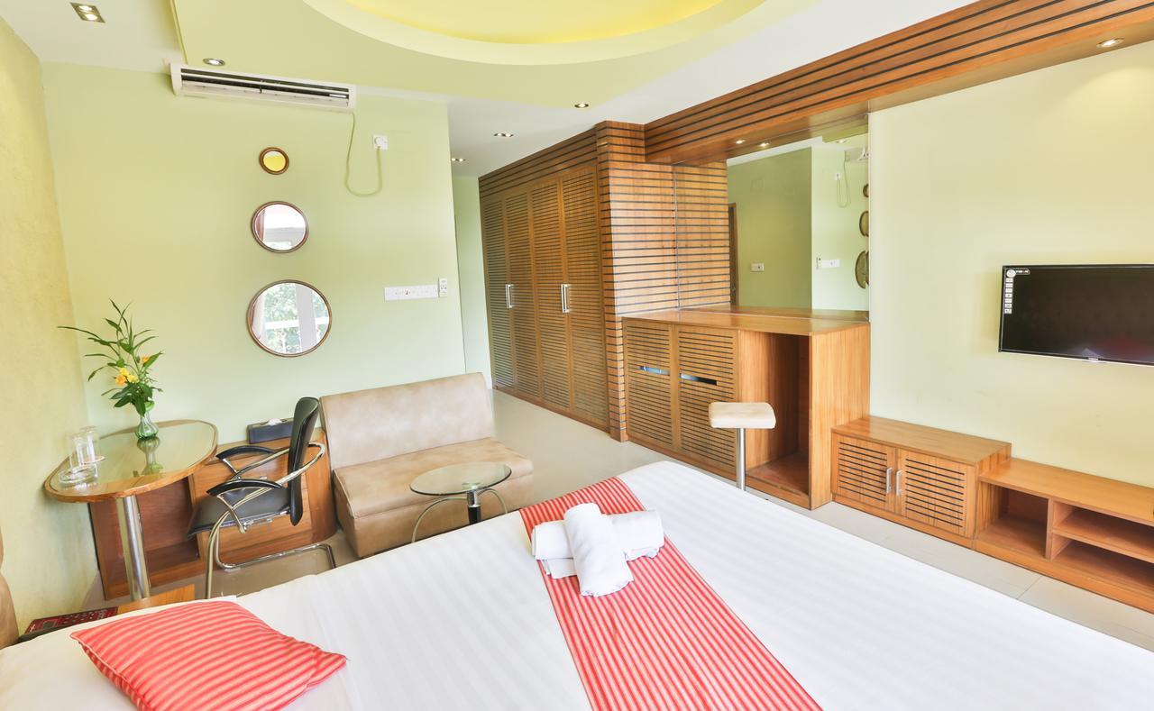Foy'S Lake Resort Dakhin Kattali Екстер'єр фото